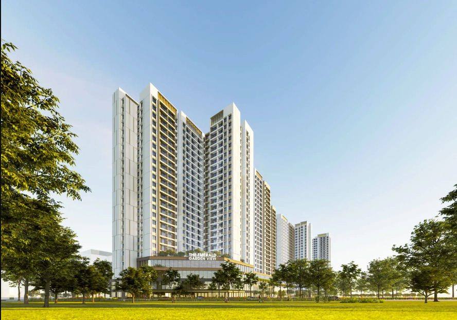 the emerald garden view